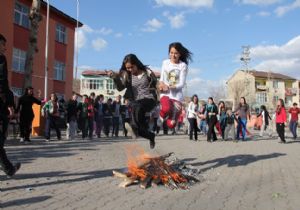 Y.Ziyabey Lisesinde nevruz coşkusu
